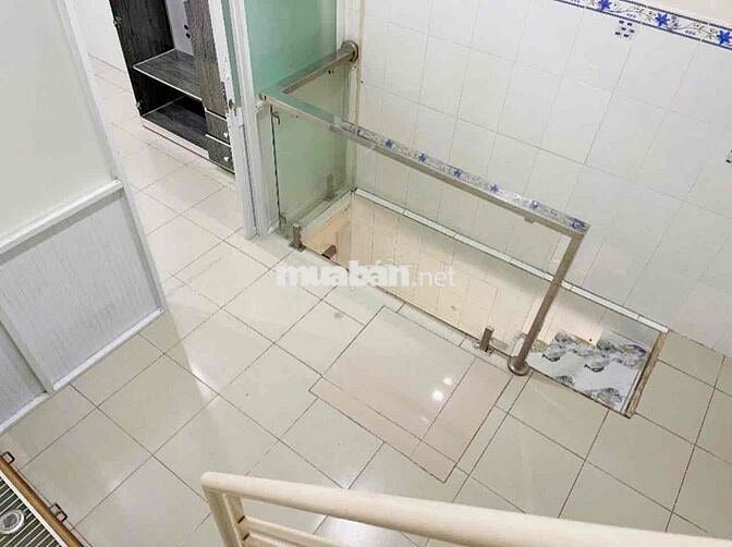 🌈NHÀ THUÊ QUẬN 4 MỚI SẠCH SẼ FULL NỘI THẤT