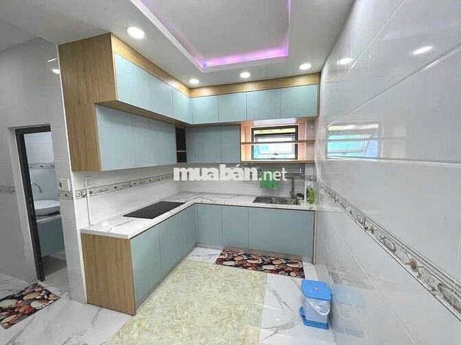 Bán Nhà 2 Tầng, 46 m2, Hẻm Thông Ra Huỳnh Tấn Phát, Nhỉnh 3 Tỷ Xíu