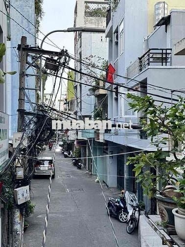 HIẾM - PHÚ NHUẬN - HẺM XE HƠI - FULL NỘI THẤT - 26M2 - 2 TẦNG -NHÀ MỚI