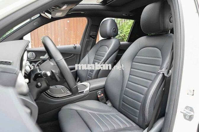 Mercedes Benz GLC300 4Matic 2021