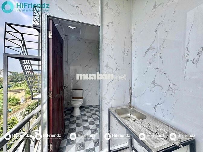 ban công tách bếp , 40m2 siêu rộng , Quốc lộ 50 giao vs đường số 10