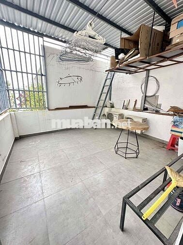CHO THUÊ NHÀ GÓC 2 MẶT TIỀN HẺM XE TẢI THÔNG LÊ VĂN THỌ P11