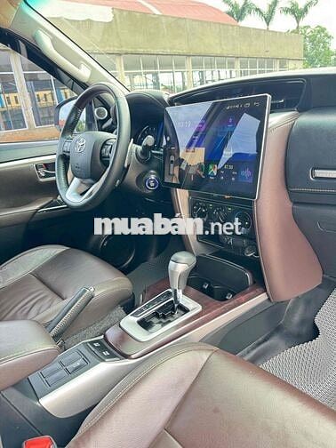 Toyota Fortuner 2020 2.4G 4x2 AT - 93000 km
