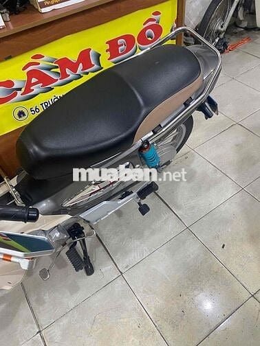cầm đồ bán thanh lý rẻ xe Zin mới đi ít TPHCM