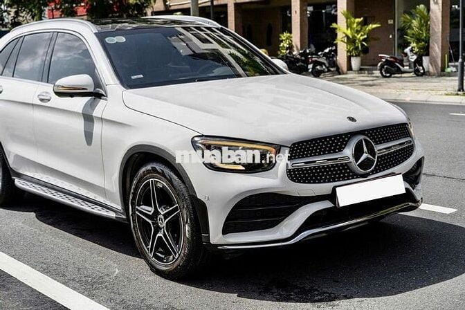 Mercedes GLC300 V1 2022 - sang trọng thể thao