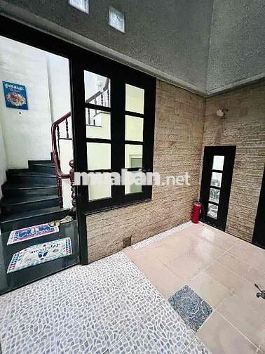 BÁN NHÀ MẶT TIỀN TRUNG TÂM QUẬN TÂN PHÚ – NHÀ ĐẸP 5 TẦNG – GẦN CHỢ VIP