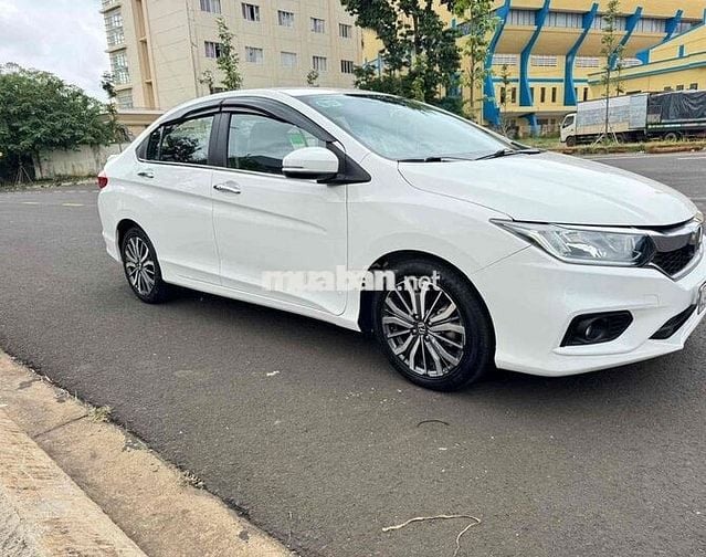 Honda City 2*** km