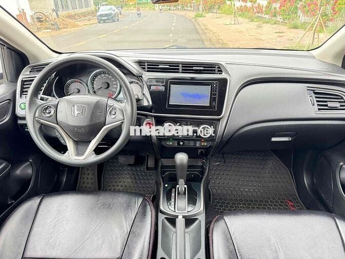 Honda City 2*** km