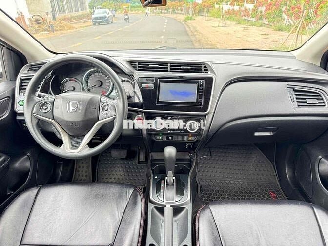 Honda City 2*** km