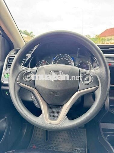 Honda City 2*** km
