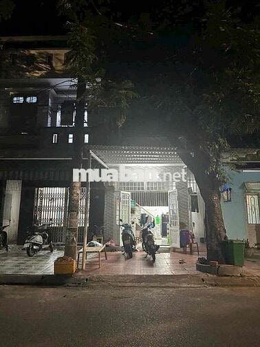 Dãy trọ Mt Nguyễn xí đường 7m5 gần biển
