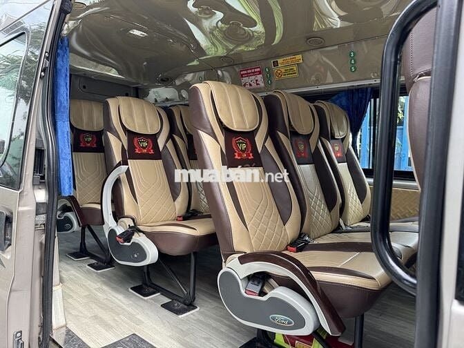 Transit 16c 2017 mới 1 chính chủ sử dụng