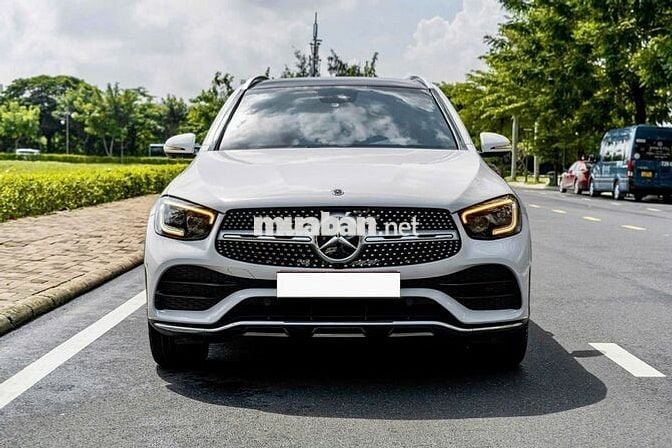 Mercedes GLC300 V1 2022 - sang trọng thể thao