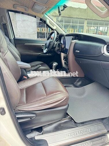 Toyota Fortuner 2020 2.4G 4x2 AT - 93000 km