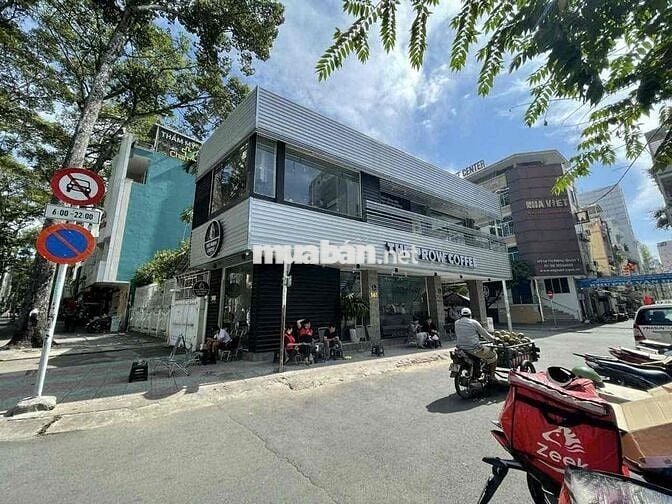 Góc 3 Mặt Tiền Hiếm Có Đường Lê Thị Riêng - Quận 1