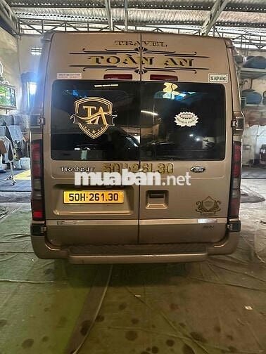 Ford Transit 2023 Tiêu chuẩn