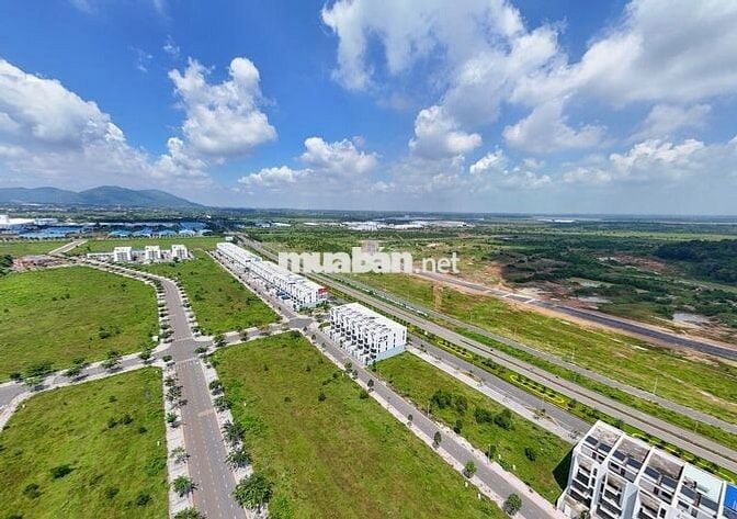 Bán Căn Shophouse dự án Sonadezi Hữu Phước Suối Nghệ, Vị trí đẹp