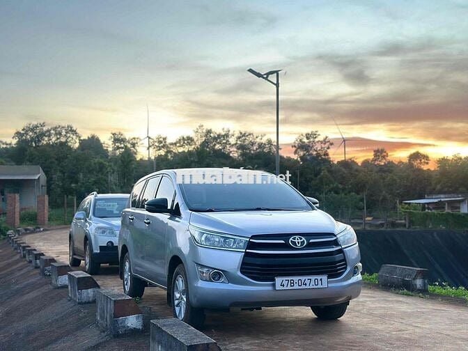 Toyota Innova 2019 2.0E -