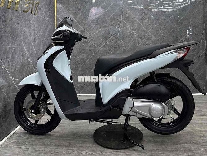 SH Ý 2012 150i HSCT trắng đen Sport