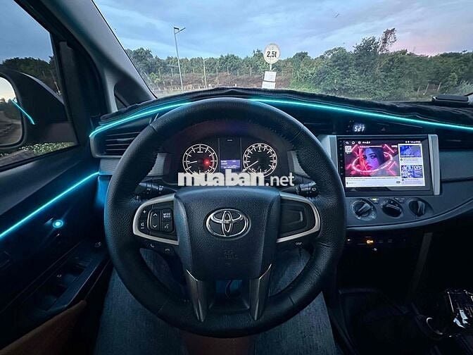 Toyota Innova 2019 2.0E -