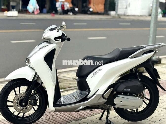 Đưa 30 củ nhận xe về đi liền