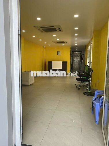 NHÀ CHO THUÊ MT HỒ BIỂU CHÁNH_HẦM 5 LẦU THANG MÁY. SÀN SUỐT ĐẸP