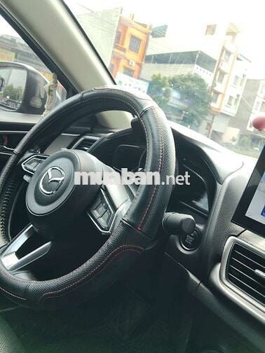 Cần bán xe Mazda3 2017  - 8v  xe bao zin 99,9%