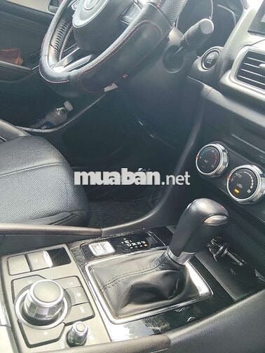 Cần bán xe Mazda3 2017  - 8v  xe bao zin 99,9%
