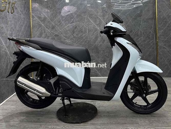SH Ý 2012 150i HSCT trắng đen Sport