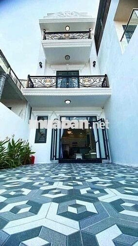 Cho thuê nhà full nội thất Phường Hiệp Thành