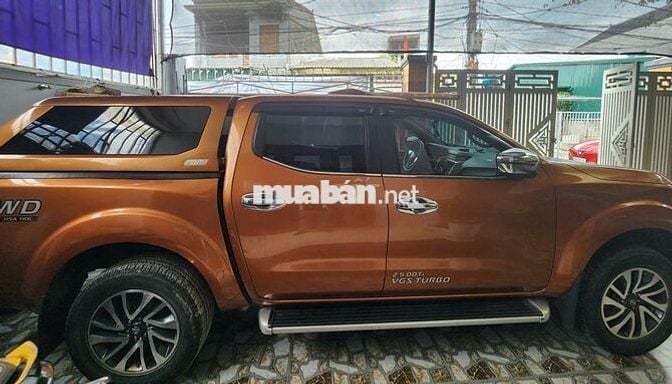 Nissan Navara 2015 SL 2.5MT 4WD - 140000 km