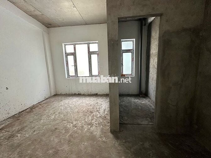 SUPER LUXURY LOCATION - 3 MẶT TIỀN THỦ KHOA HUÂN Q1 GIÁ CHƯA TỚI 200TR