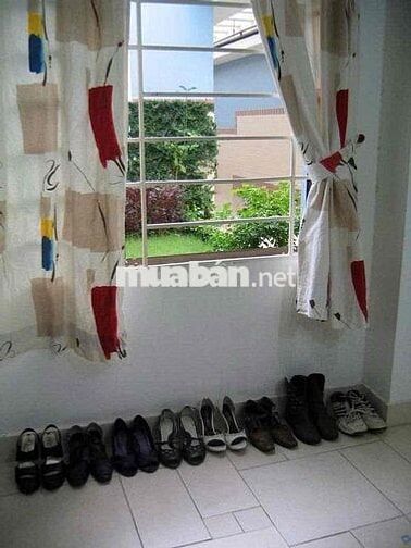 CHO THUÊ PEN HOUSE SỐ 1 TÔN THẤT THUYẾT QUẬN 4 | 18 TR 3PN 2WC | 102M2