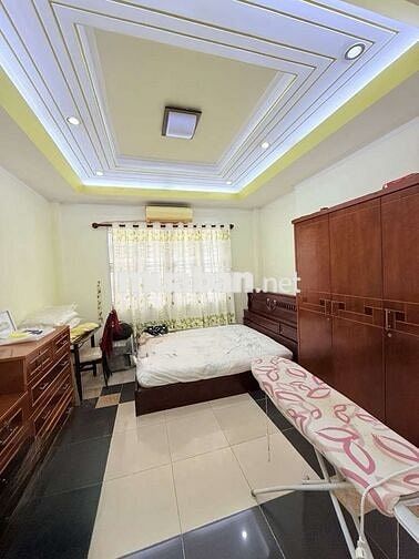 MT Đường số 41,Q7, DT: 72m2, 5Tầng , Ngang4x18m, Nhỉnh 18tỷ TL