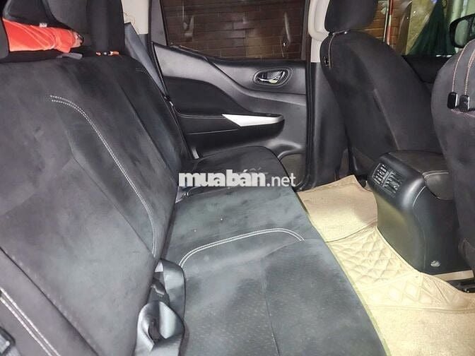 Nissan Navara 2015 SL 2.5MT 4WD - 140000 km