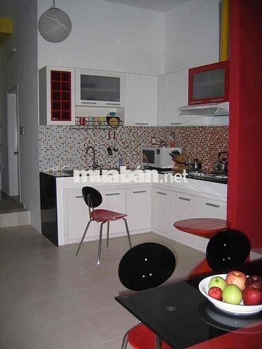 CHO THUÊ PEN HOUSE SỐ 1 TÔN THẤT THUYẾT QUẬN 4 | 18 TR 3PN 2WC | 102M2