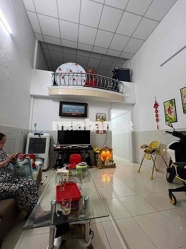 Bán nhà mặt tiền 109 Phạm Quang Ảnh