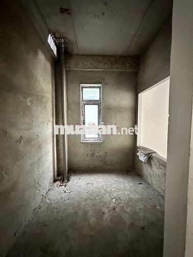 SUPER LUXURY LOCATION - 3 MẶT TIỀN THỦ KHOA HUÂN Q1 GIÁ CHƯA TỚI 200TR