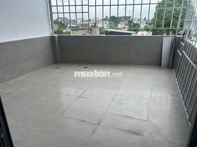 NHÀ MẶT TIỀN DĨ AN, 82M2,  2 LẦU,TRUNG TÂM DĨ AN, 5 ĐỒNG TL NGAY