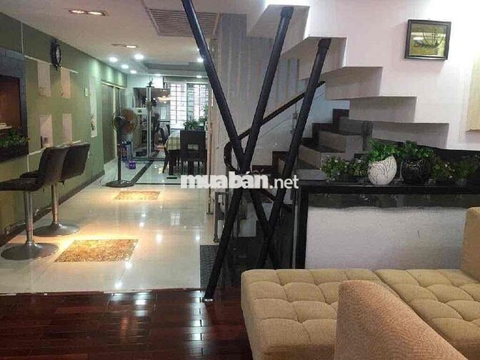 ĐC :  A1 KDC BẾN LỨC,CHỢ ĐẦU MỐI BÌNH ĐIỀN QUẬN 8  DT : 5x20 (100m2)