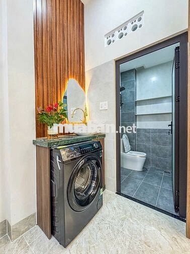 898tr - SHR - Nhà gần chợ Bình Chánh