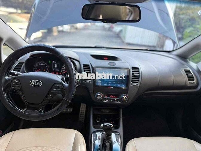 CERATO 1.6luxury 2018 CHUẨN 7 VẠN ,HỖ TRỢ VAY 70%