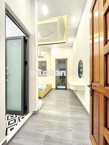 💥NHÀ PHỐ HIỆN ĐẠI – XE HƠI ĐẬU TRONG NHÀ – HẺM 1135 HUỲNH TẤN PHÁT, Q7