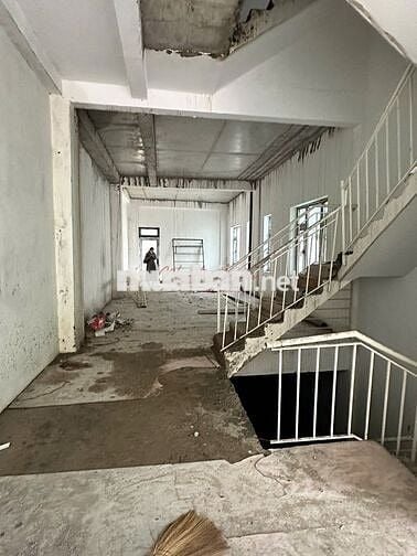 SUPER LUXURY LOCATION - 3 MẶT TIỀN THỦ KHOA HUÂN Q1 GIÁ CHƯA TỚI 200TR