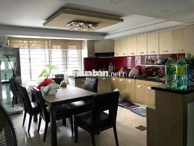 ĐC :  A1 KDC BẾN LỨC,CHỢ ĐẦU MỐI BÌNH ĐIỀN QUẬN 8  DT : 5x20 (100m2)
