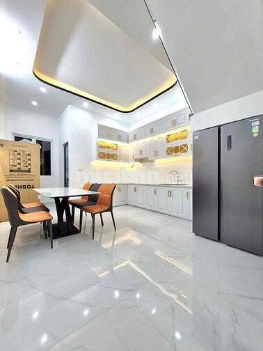 💥NHÀ PHỐ HIỆN ĐẠI – XE HƠI ĐẬU TRONG NHÀ – HẺM 1135 HUỲNH TẤN PHÁT, Q7