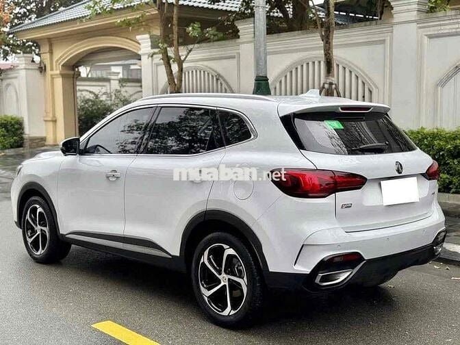 MG HS 2024