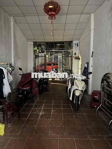Bán nhà mặt tiền 109 Phạm Quang Ảnh