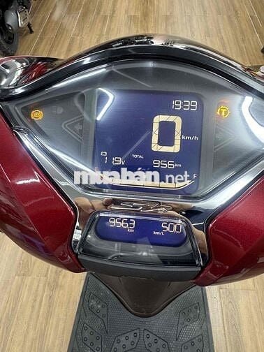 Honda Sh 160 Abs (2/2025) odo 950 km