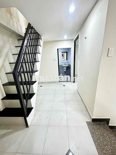 🏡 5 PHÒNG NGỦ 1 GÁC LỬNG - NHÀ ĐẸP TRUNG TÂM QUẬN 3 – 55M² – 3 TẦNG